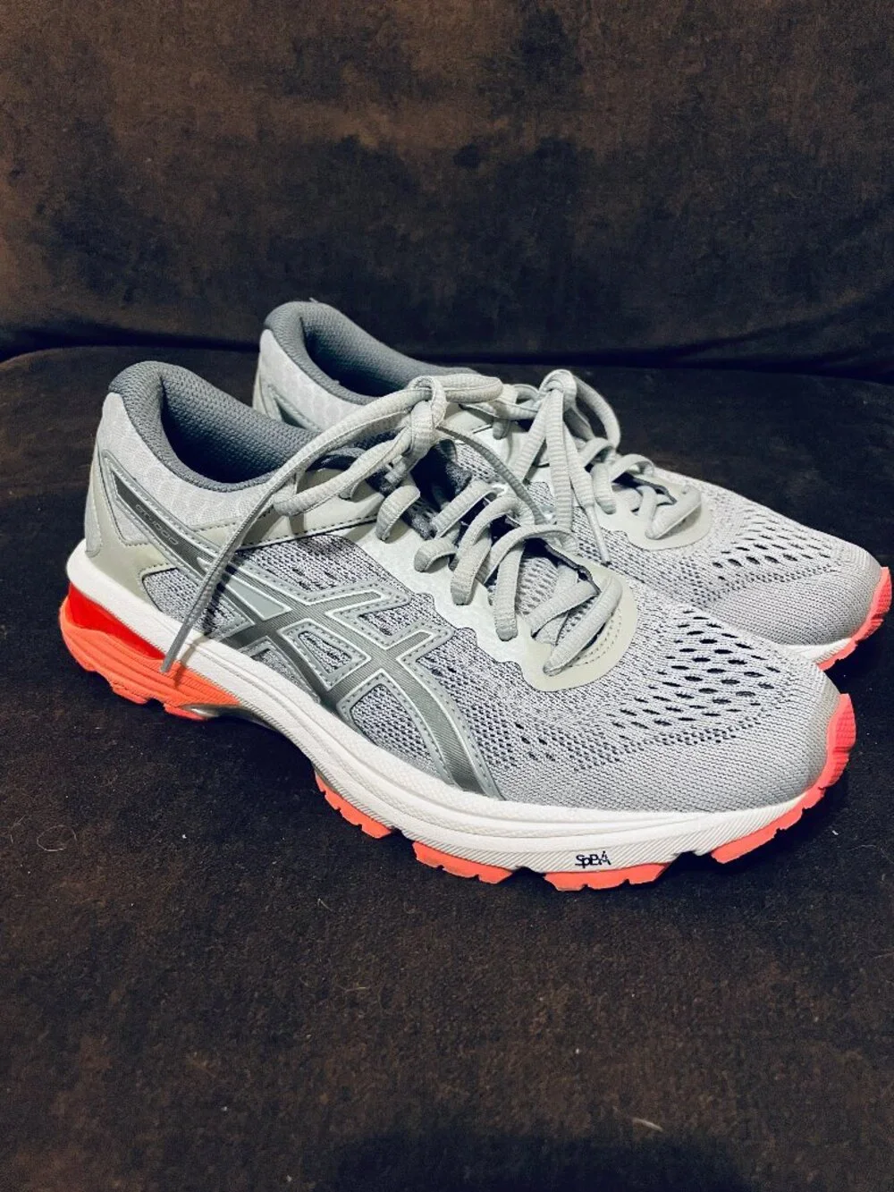Asics GT-1000 6 Shoes Womens Size 7 Gray Sneakers Running Athletic Jogging Gym